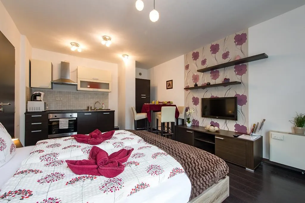 Budapest Center Residence 0*,