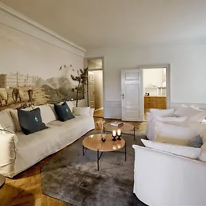 https://apt-apartmentincopenhagen-1569.copenhagenhotelselect.com